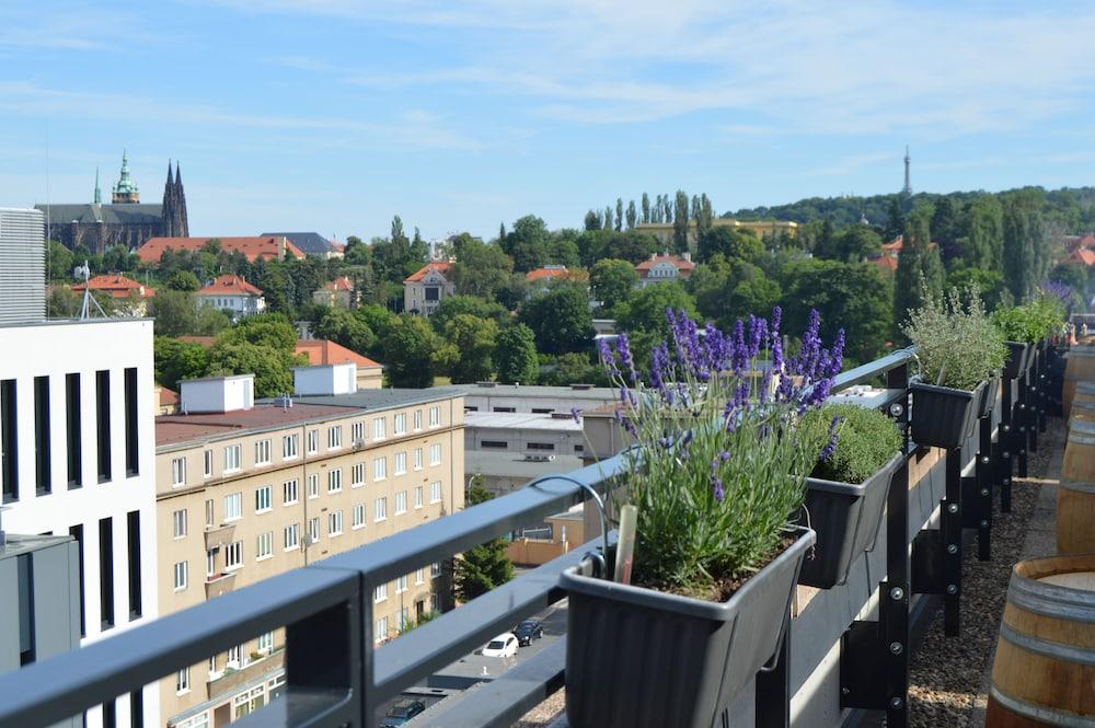 Vienna House By Wyndham Diplomat Prague Hotel Ngoại thất bức ảnh