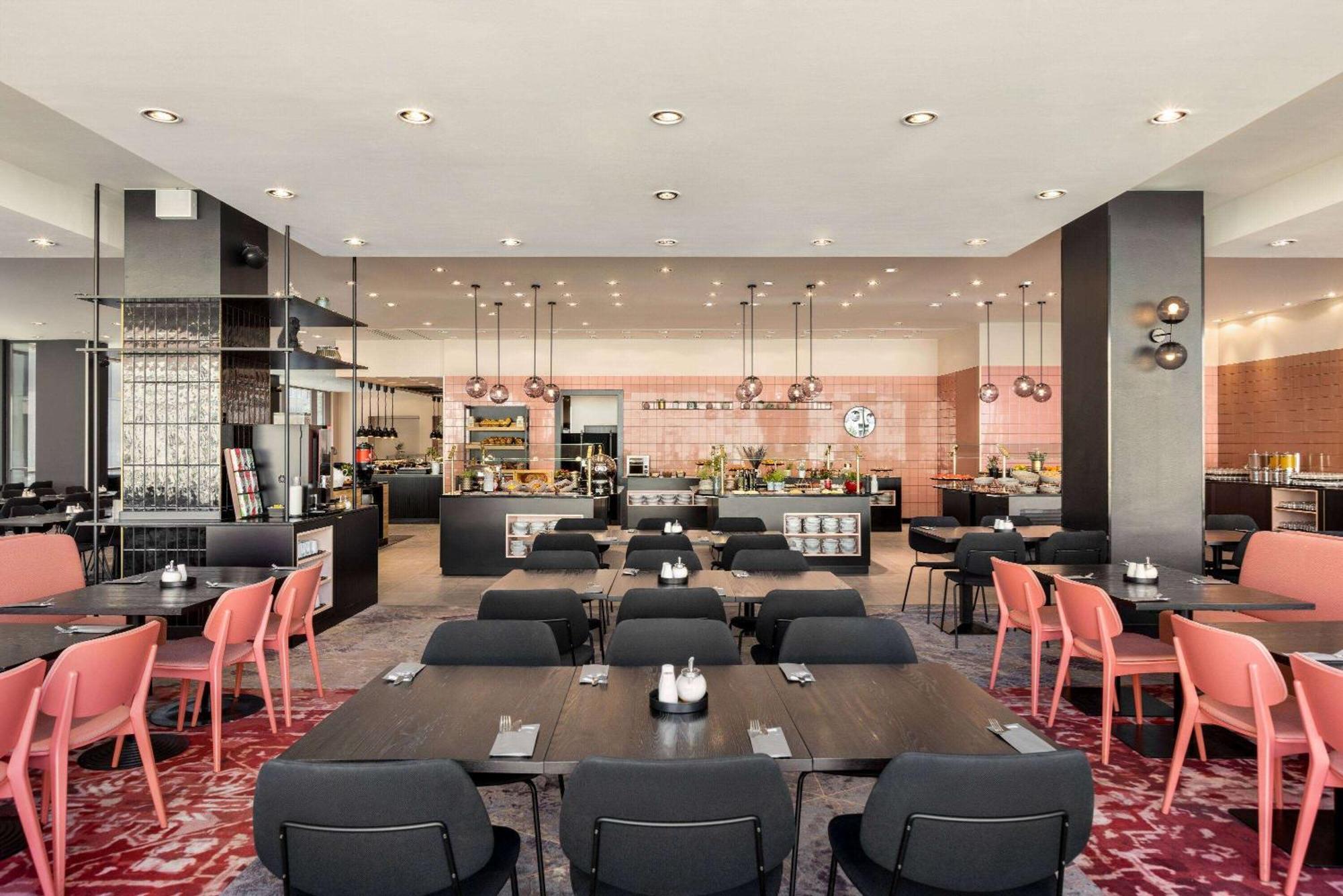 Vienna House By Wyndham Diplomat Prague Hotel Ngoại thất bức ảnh
