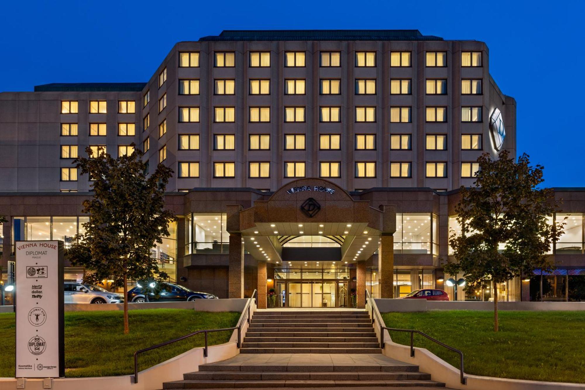 Vienna House By Wyndham Diplomat Prague Hotel Ngoại thất bức ảnh