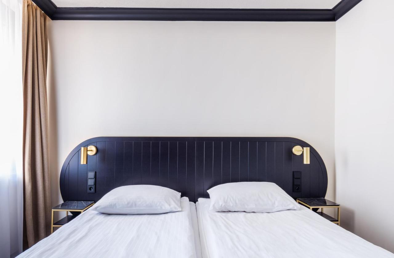 Vienna House By Wyndham Diplomat Prague Hotel Ngoại thất bức ảnh